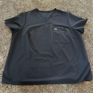 Figs Catarina One-Pocket Scrub Top charcoal gray